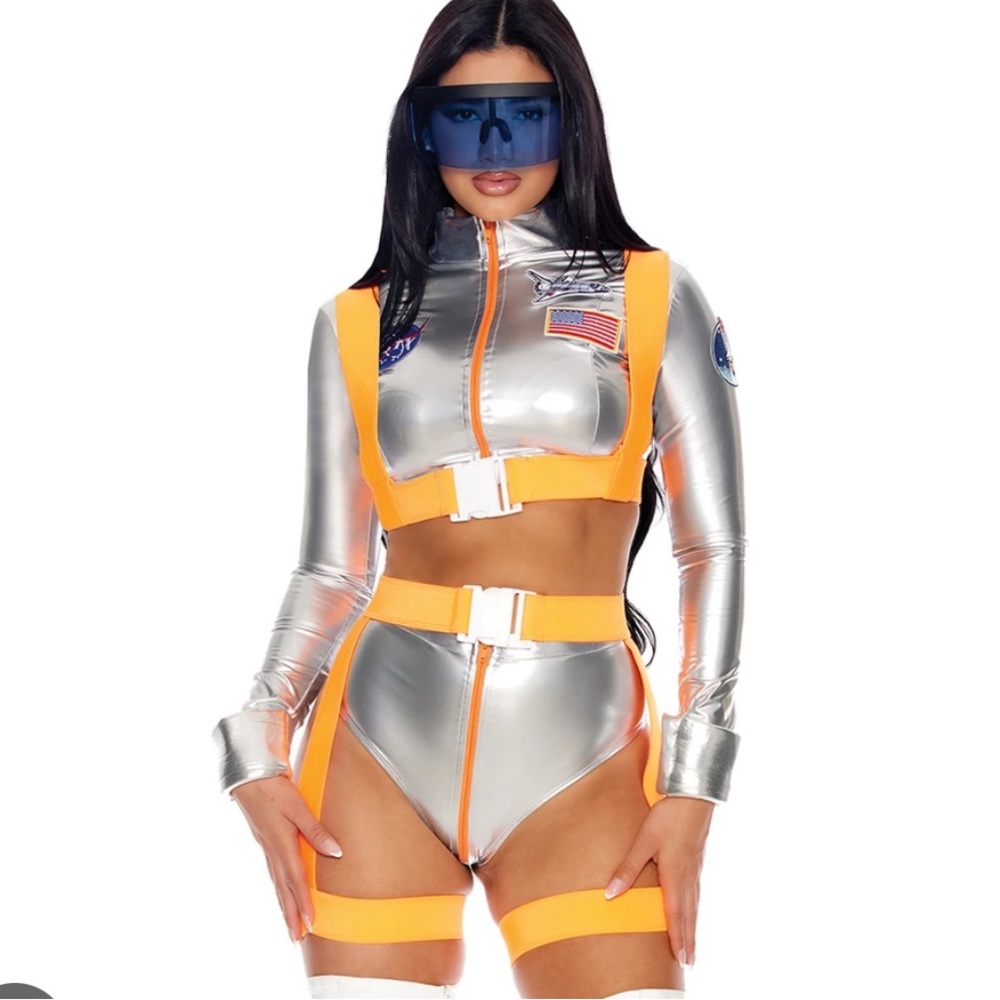 FORPLAY SEXY ASTRONAUT